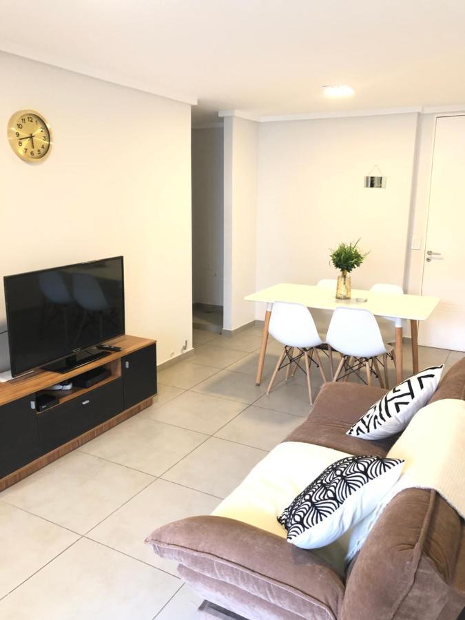 Litstay Brasil Con Cochera, Pileta Y Asadores คอร์โดบา ภายนอก รูปภาพ